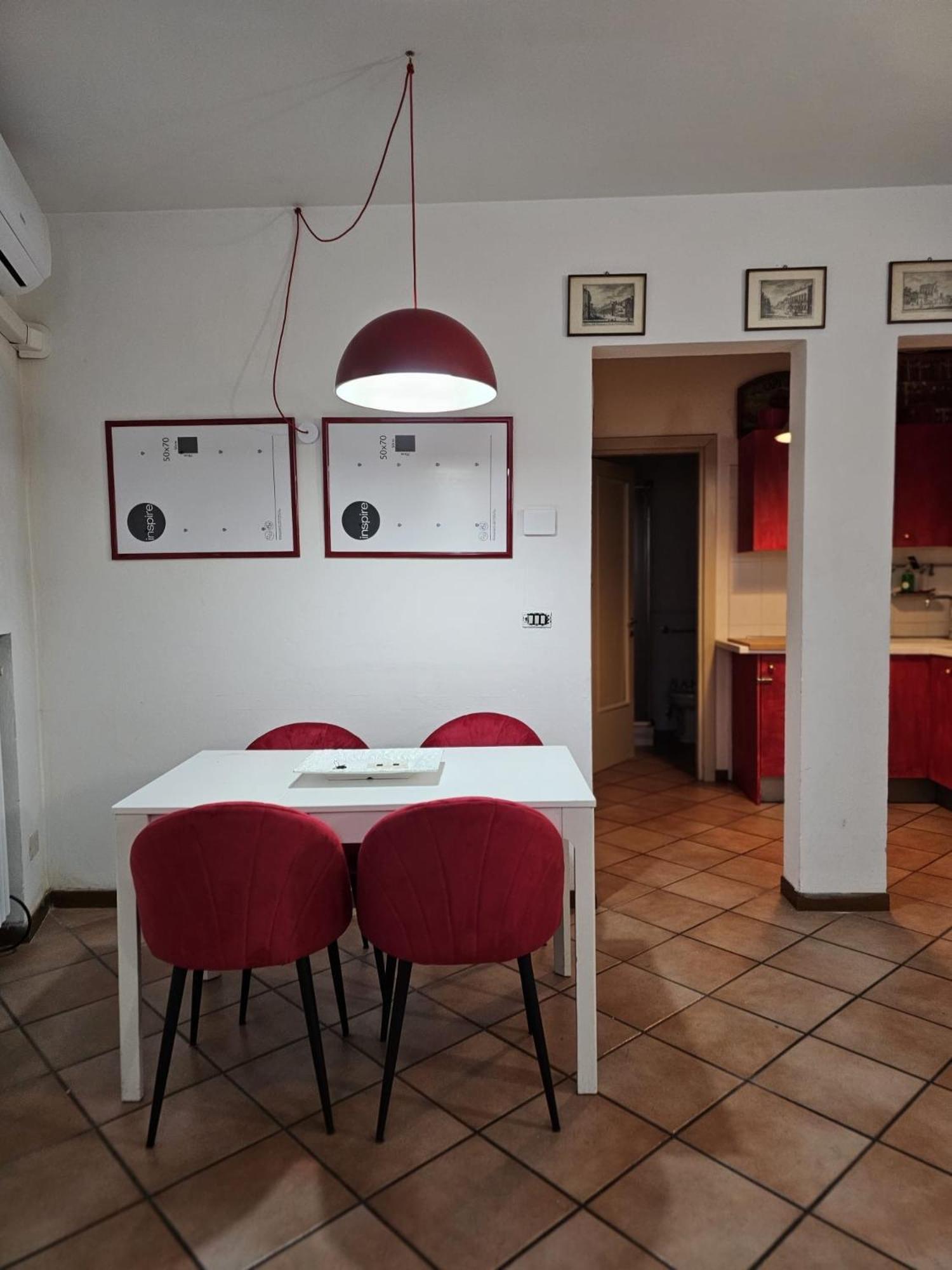 Bohemien Pop Casa Vacanze Aparthotel Bolonia Exterior foto